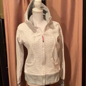 Lululemon Sweatshirt Size 8 EUC Polka Dot